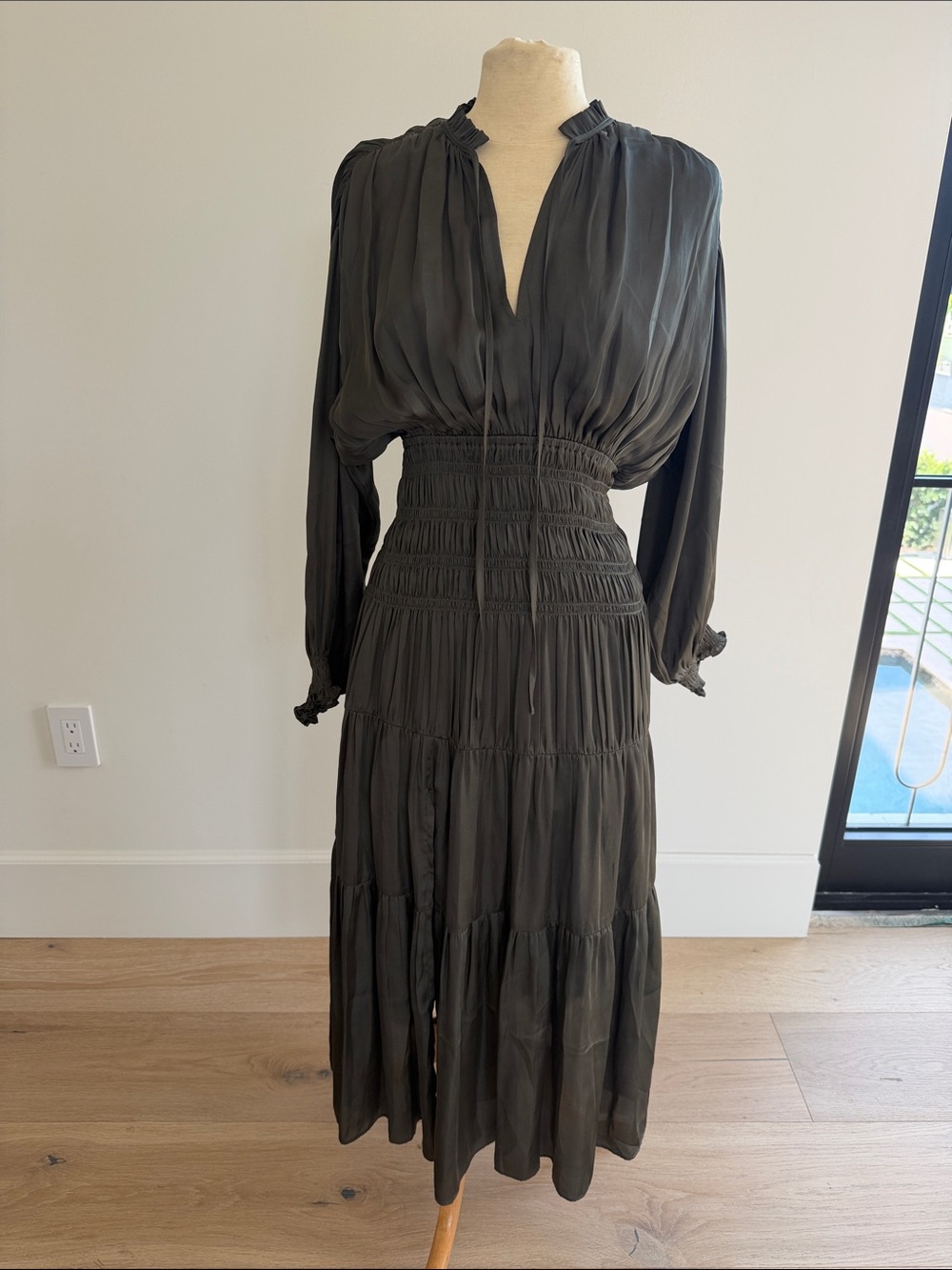 Women’s Olive Long Sleeve Smocked Waist Maxi Dress